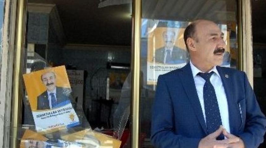 Ak Parti Se&ccedil;im B&uuml;rosuna Bombalı Saldırı
