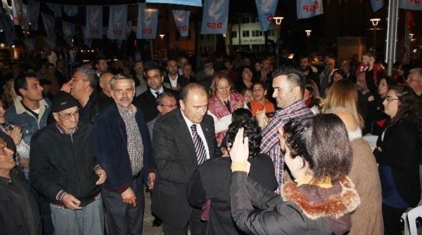 Urlalılar Tek Y&uuml;rek Olup &Ccedil;anakkale Şehitlerini Andı