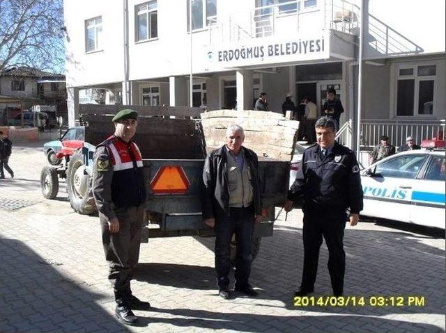 Gediz&rsquo;de G&uuml;venli Trakt&ouml;r Kullanımı Eğitim Semineri 1