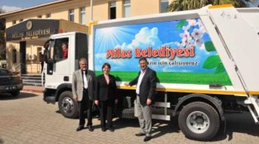 Milas Beledyesi&rsquo;ne yeni &ccedil;&ouml;p aracı