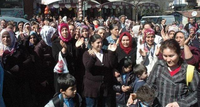 &Ouml;ğretmenlerden Şiddete Karşı Eylem 1