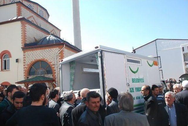 Baba-oğul Aynı G&uuml;n Defnedildi 2