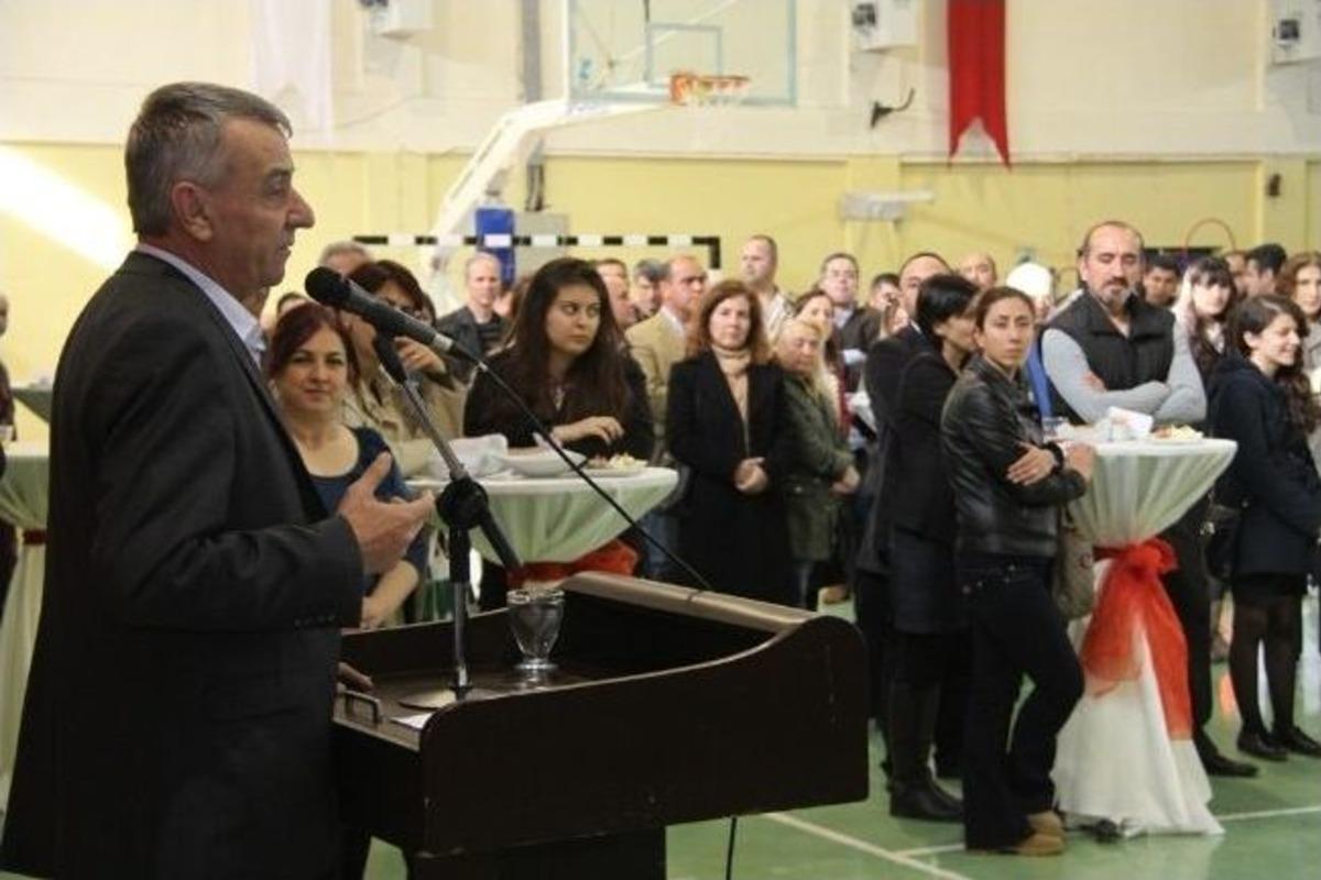 Başkan Şenol'un Gururu: "gazigem"