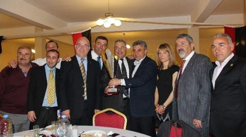 G&uuml;zelbah&ccedil;e Spor Kulub&uuml;'nden Muhteşem Yemek