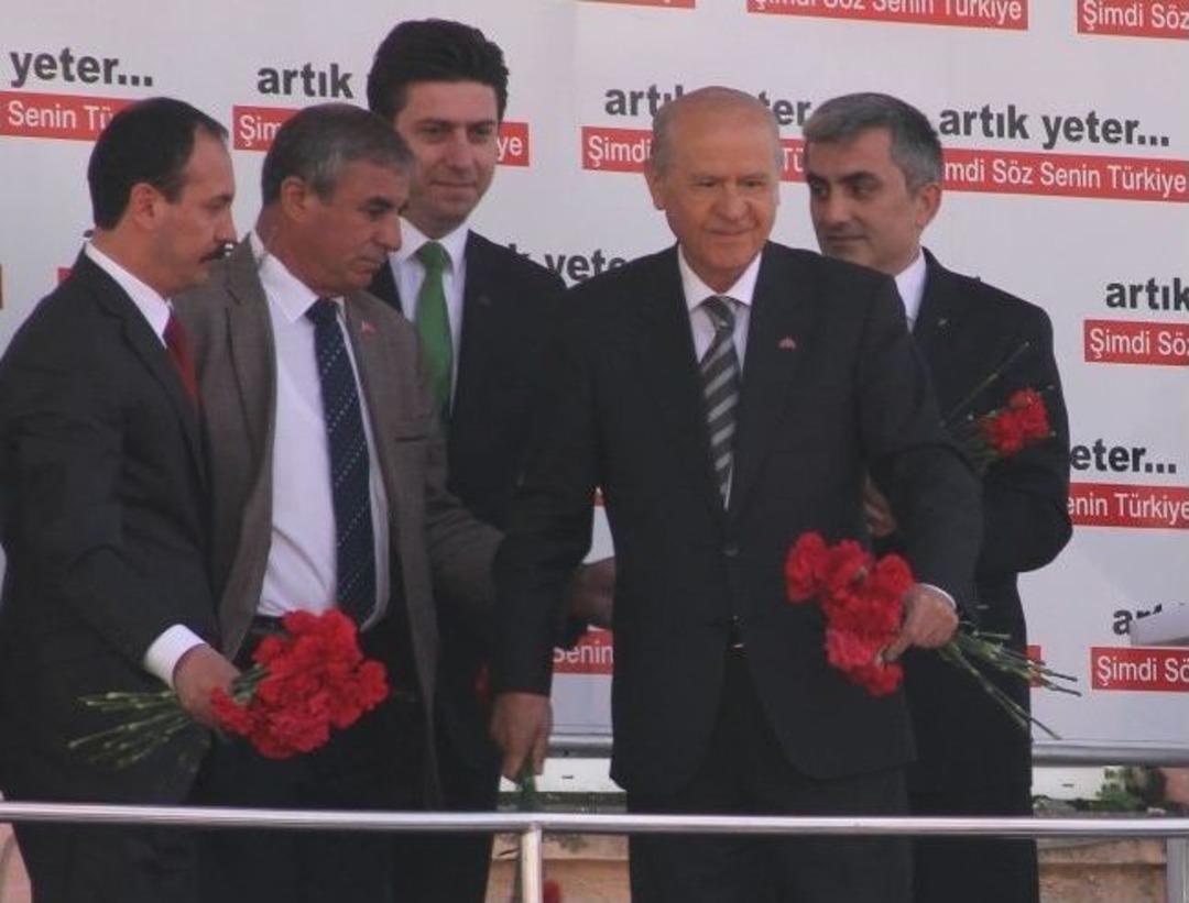 Devlet Bah&ccedil;eli: "halkımız 30 Mart'ta İktidarı Uyaracak"