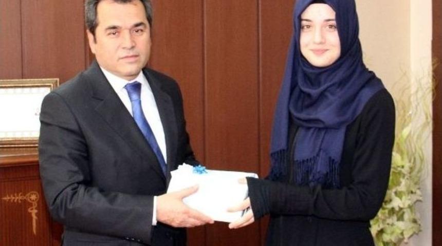 Kompozisyon Yarışması Birincisinden İl Milli Eğitim Müdürü Gülay’a Ziyaret
