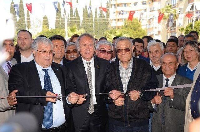 Demokratik Sol Parti (dsp) Genel Başkanı Masum Türker Antalya’da Muratpaşa Tam Olimpik Yüzme Havuzu Açılışına Katıldı.