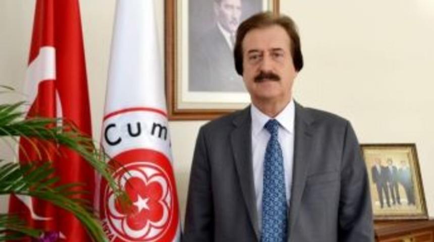 C&uuml; Rekt&ouml;r&uuml; Kocacık&rsquo;tan Yaşlılar Haftası Mesajı