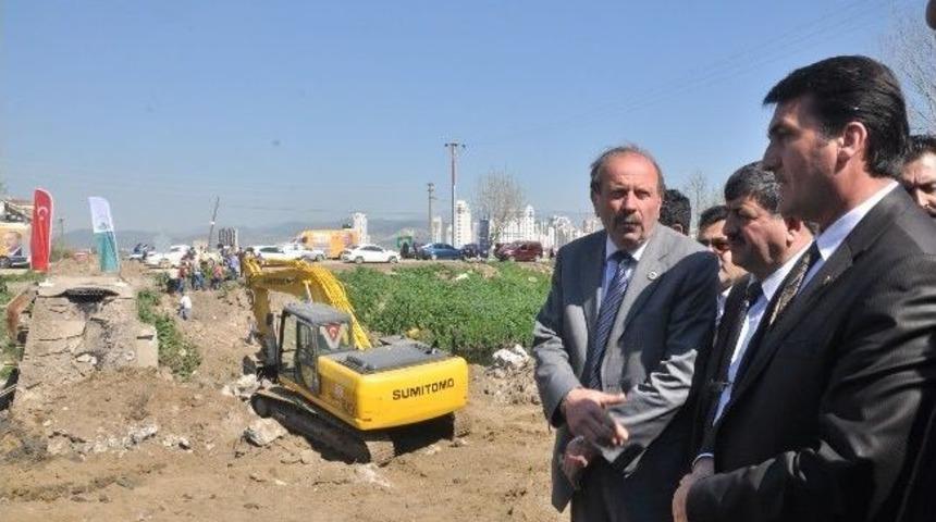 Panayır Ve Altınova K&ouml;pr&uuml; İle Birbirine Bağlanıyor