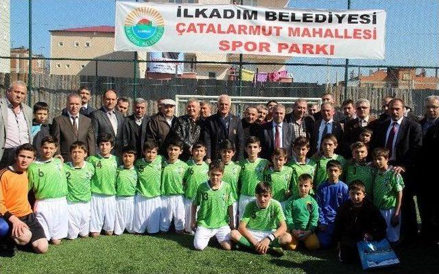 'çatalarmut Mahallesi Spor Parkı' Açıldı