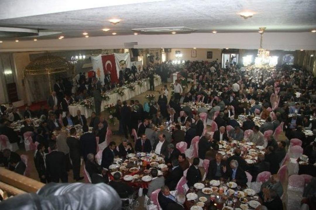 Ak Parti Genel Başkan Yardımcısı H&uuml;seyin &Ccedil;elik: