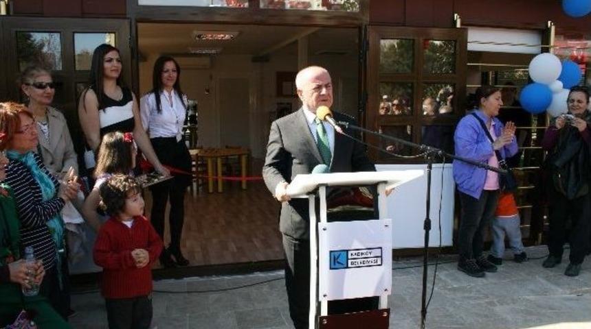 T&uuml;rkiye&rsquo;nin İlk İnteraktif &Ccedil;ocuk K&uuml;t&uuml;phanesi Kadık&ouml;y&rsquo;de A&ccedil;ıldı