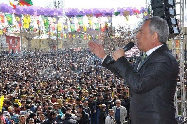 Muş’ta Nevruz Coşkusu