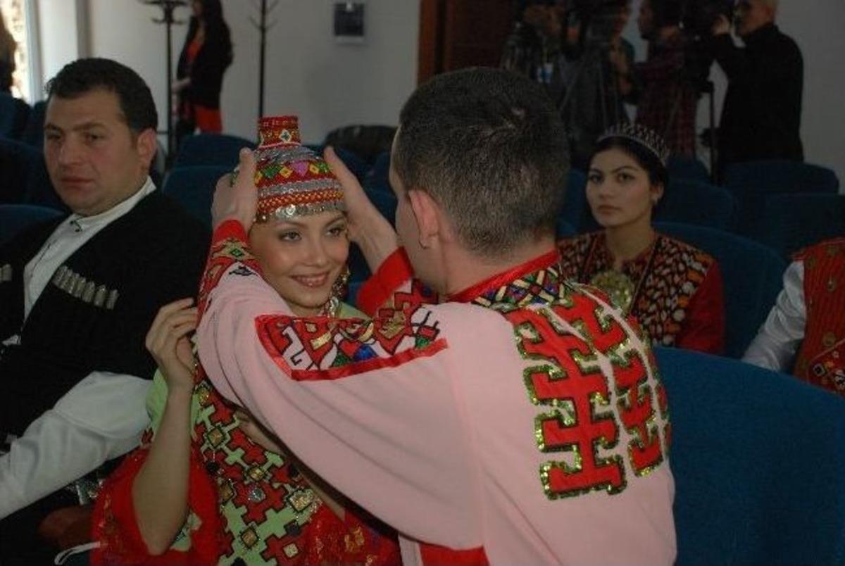 Nevruz Kutlamaları Başladı