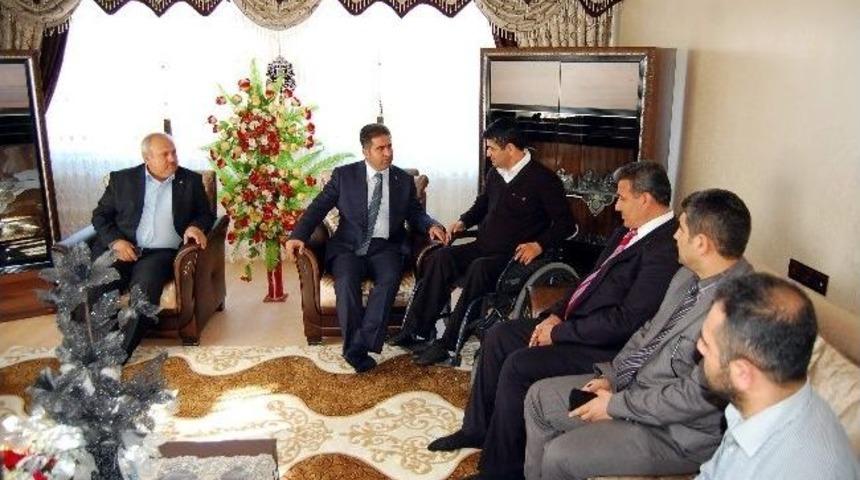 Ak Parti&rsquo;den Gazi Ve Şehit Ailelerine Ziyaret