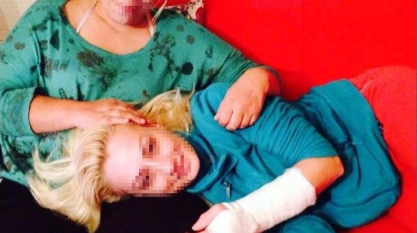 &Ouml;nce D&ouml;vd&uuml; Sonra &Ccedil;ıplak Fotoğrafını &Ccedil;ekti