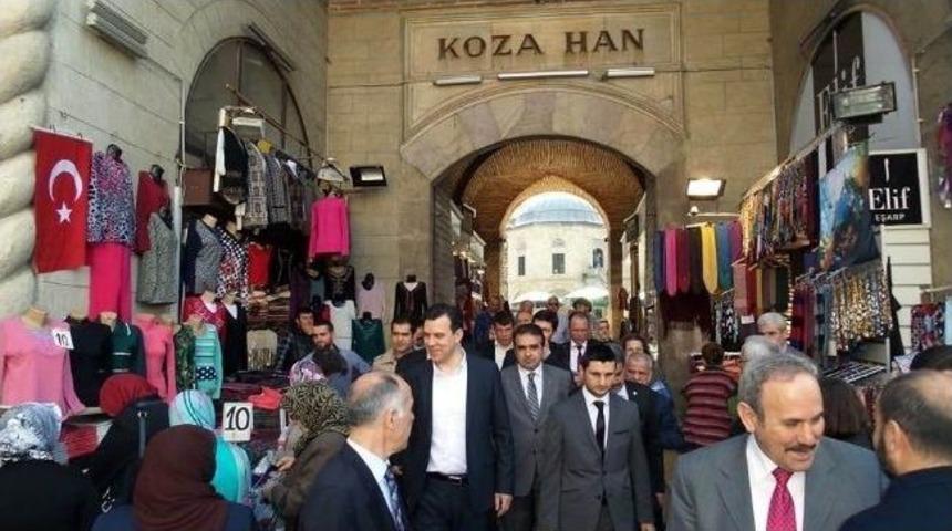 &Ccedil;arşıdan Esgin'e Tam Destek