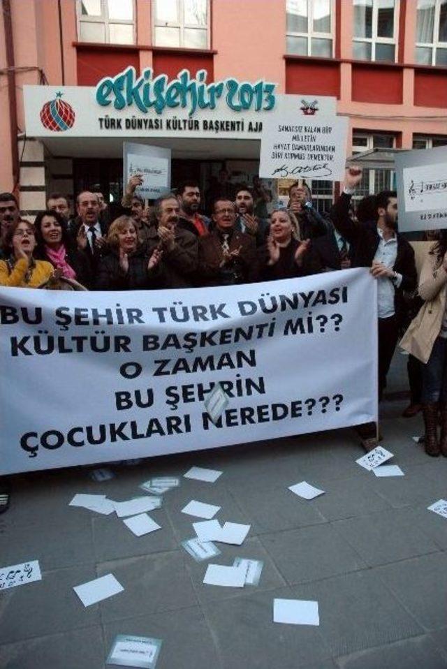 Müzisyenlerden Türk Dünyası Kültür Başkenti Ajansı'na Protesto