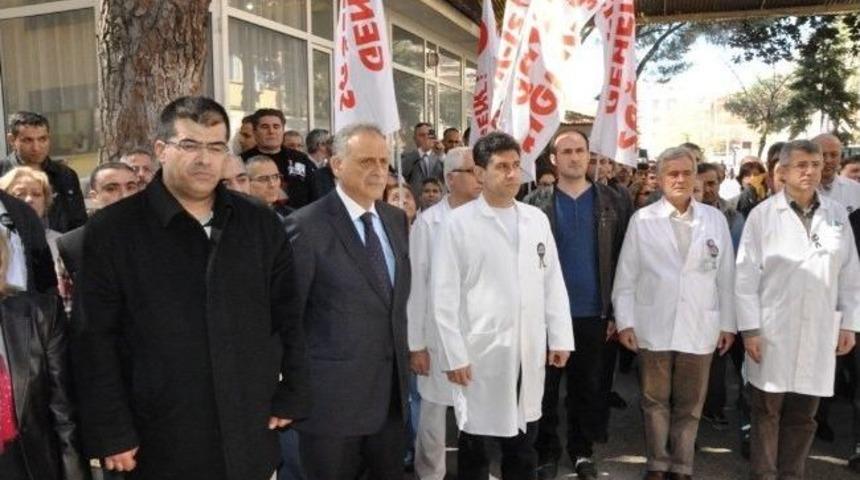 Sağlık Personeline Saldırıları Protesto Ettiler