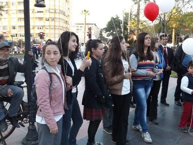 Nazilli T&uuml;rk Eğitim-sen, &Ccedil;anakkale Şehitlerini Andı 1