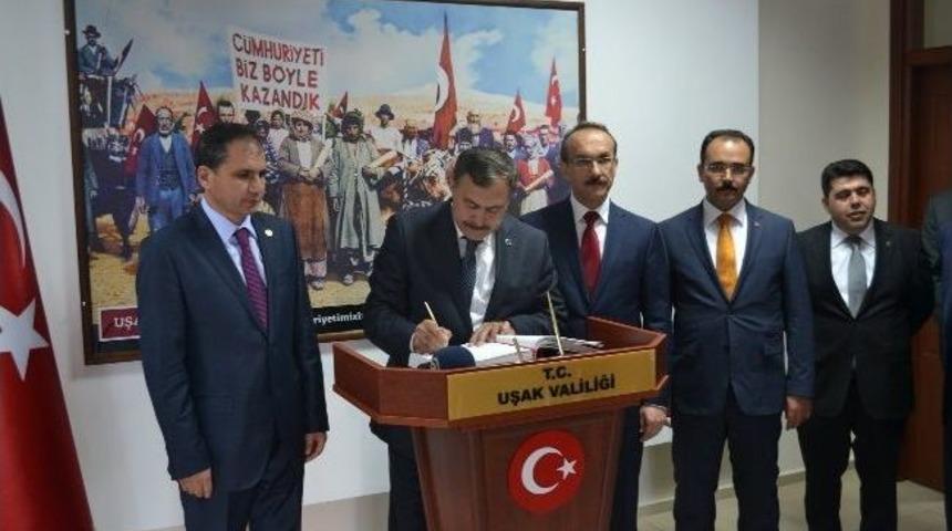 Bakan Veysel Eroğlu Uşak&rsquo;ta Projelerden Bahsetti