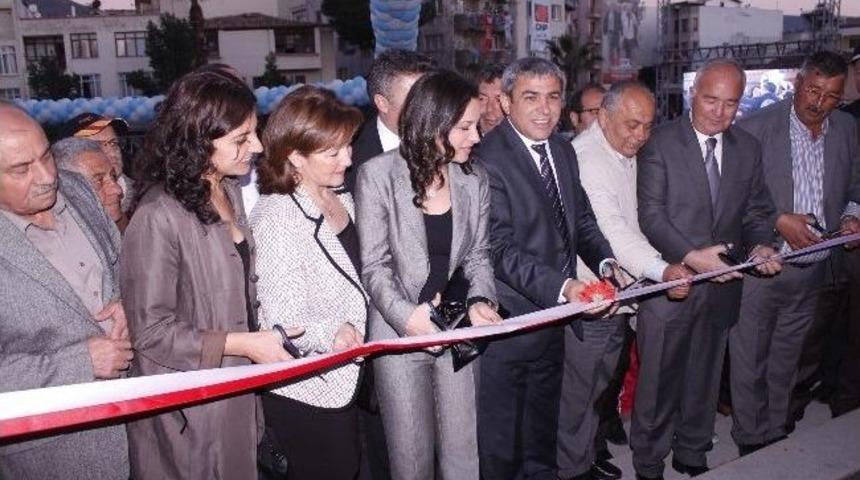 Ayasuluk Kafe T&ouml;renle A&ccedil;ıldı