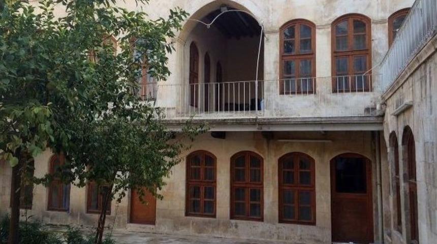 Eski Kilis Evleri Turizme Kazandırılacak
