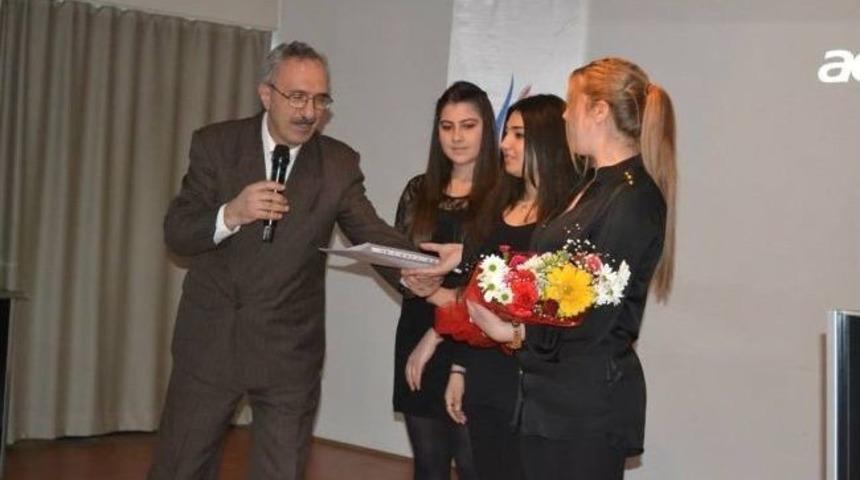 Kula Meslek Y&uuml;ksek Okulunda Şehitler Anıldı