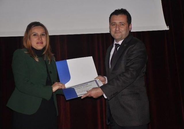 Kl&uuml;&rsquo;den  sağlık Okuryazarlığı  Eğitim Semineri 1