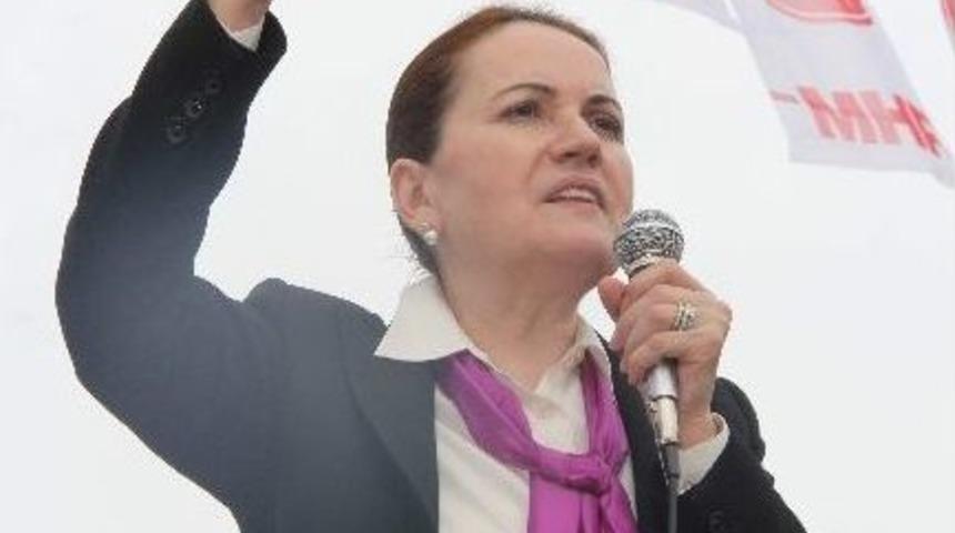 Mhp İstanbul Milletvekili Meral Akşener Rize&rsquo;de