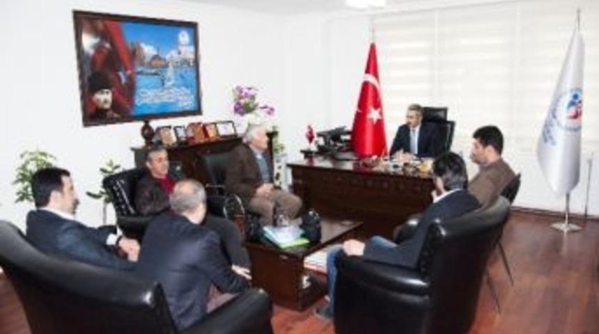 İl M&uuml;d&uuml;r&uuml; Sinir&rsquo;den Gevaş Spor&rsquo;a Destek