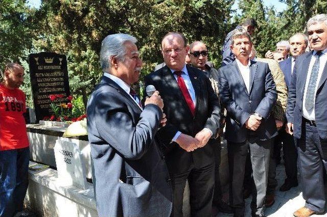 Ali Hoşfikirer Mezarı Başına Anıldı 1