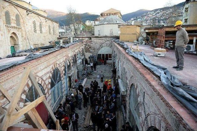 Ulucami Caddesi Ve Vaiziye Medresesi Yenileniyor