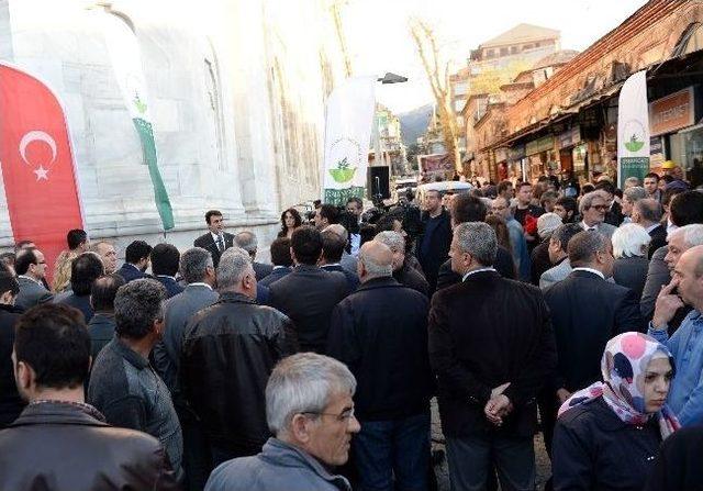 Ulucami Caddesi Ve Vaiziye Medresesi Yenileniyor