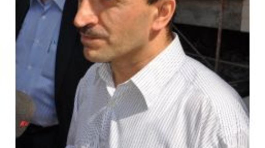 10 Yaşındaki Oğlu &Ouml;ld&uuml;r&uuml;len Acılı Baba Yılmaz Aktaş: