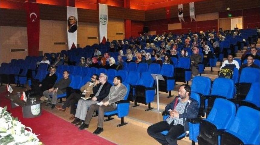 Kb&uuml;&rsquo;de &lsquo;kur&rsquo;an Tefsirinde &Ccedil;ağdaş Yaklaşımlar&rsquo; Konulu Konferans