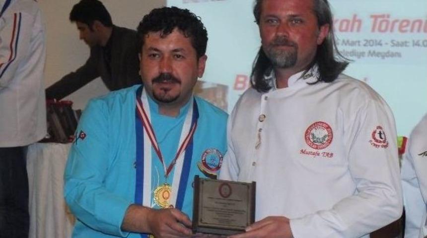 Bekad&rsquo;tan Boldu&rsquo;dan &Ouml;d&uuml;llerle D&ouml;nd&uuml;