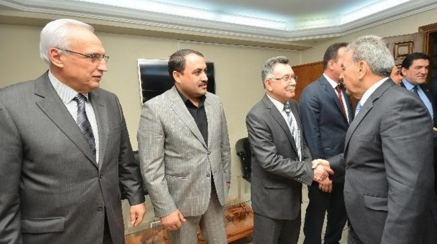 Başkan Kocaoğlu, Esnaf Başkanlarıyla Buluştu