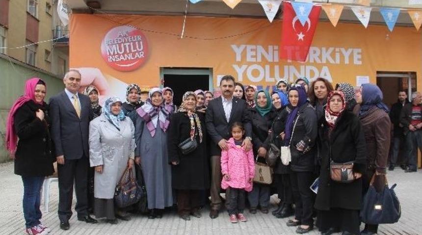 Kadınlardan Başkan K&uuml;lc&uuml;&rsquo;ye Tam Destek
