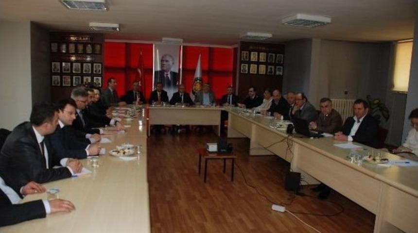 Ulaştırma Bakanlığı M&uuml;steşar Yardımcısı Aka Tersaneleri İnceledi