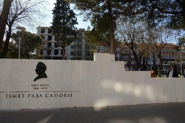 Yenilenen Tiritoğlu Parkı Uşak Halkının Hizmetine A&ccedil;ıldı 1