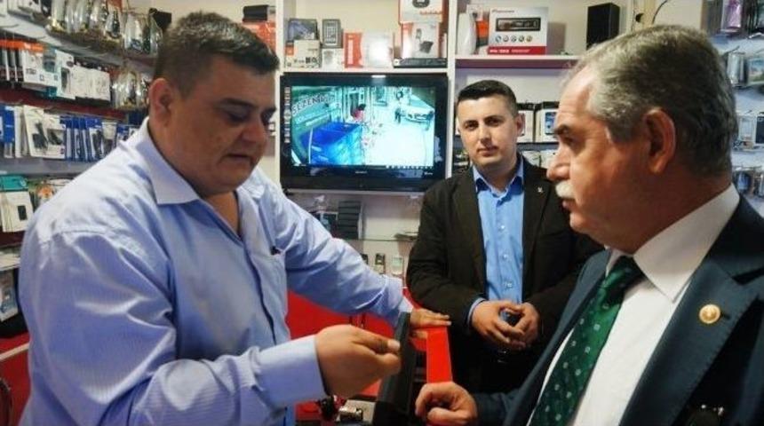 Ak Parti Manisa Milletvekili Recai Berber Sarıg&ouml;l&rsquo;de