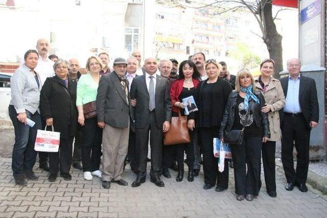 Tahsin Tarhan İzmit te Esnafları Ziyaret Etti 2