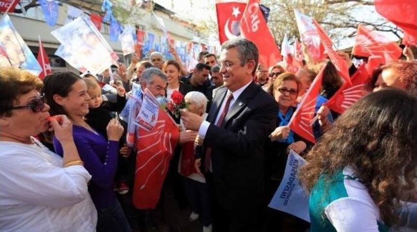 Chp&rsquo;nin Kuşadası Adayı Kayalı, Mitinglerine G&uuml;zel&ccedil;amlı&rsquo;ndan Başladı