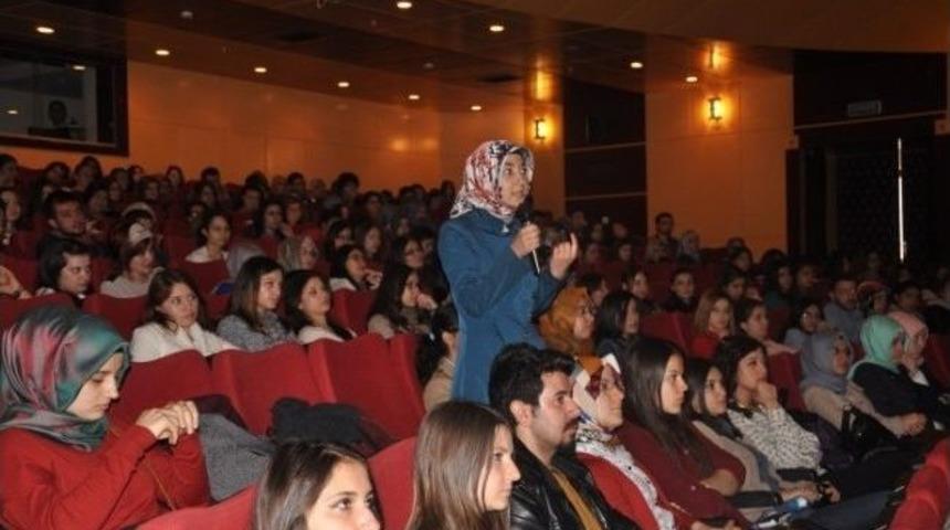 Kl&uuml;&rsquo;den 'yeme Bozuklukları' Paneli