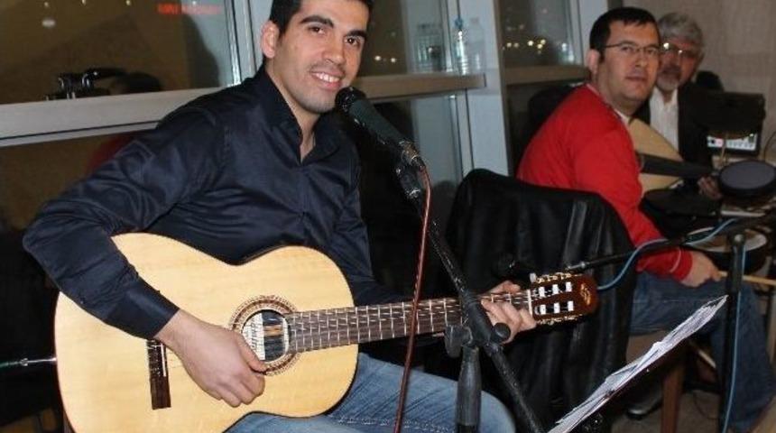 Sanat&ccedil;ı Doktorlar