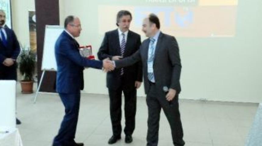 Şeker Fabrikası'na Teşekk&uuml;r Plaketi