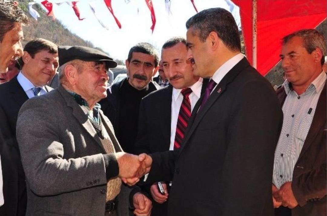 K&ouml;y Yoluna Yapılan 10 Metrelik K&ouml;pr&uuml; İ&ccedil;in A&ccedil;ılış