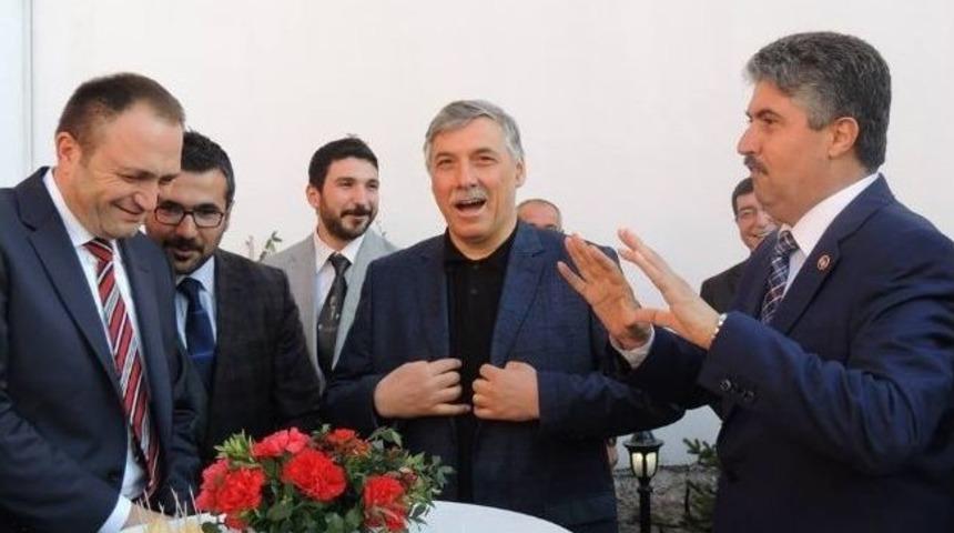 Adaylar A&ccedil;ılışta Buluştu