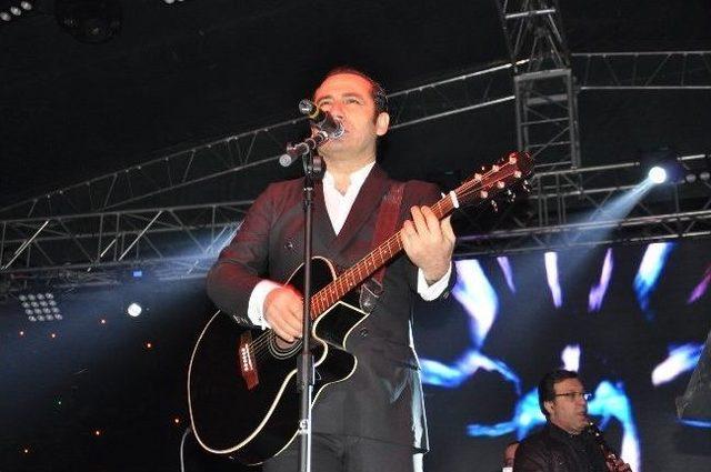 &Ccedil;erkezk&ouml;y&rsquo;de Ferhat G&ouml;&ccedil;er R&uuml;zgarı Esti 2